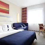 Express By Ihg 호텔