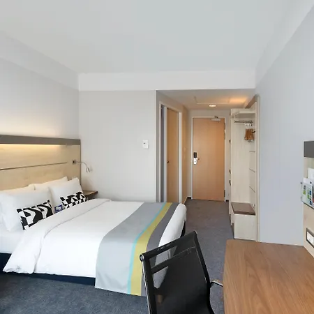 Hotel Express By Ihg 3*