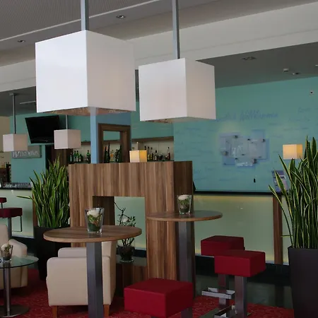 ホリデイ エクスプレス シンゲン