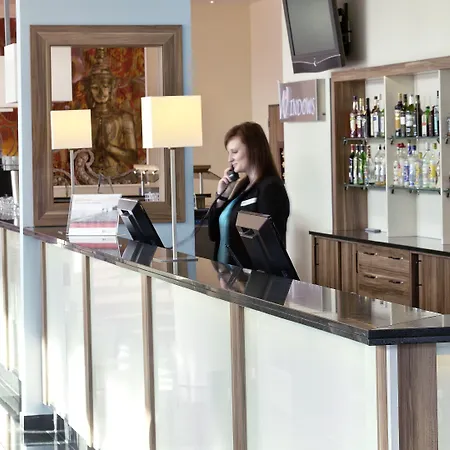 ホテル ホリデイ エクスプレス シンゲン