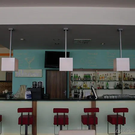 Hotel Express By Ihg 3*