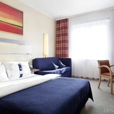 Express By Ihg Hotel