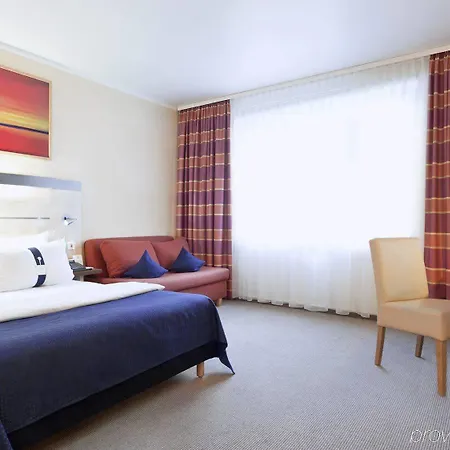 ホリデイ エクスプレス シンゲン ホテル