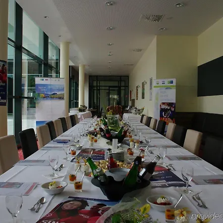 Otel Express By Ihg 3*